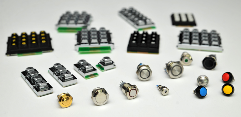 <div class='alignleft'><h3>PULSADORES Y TECLADOS</h3><span class='desc'>Ampliar información 935192439</span></div><p>Disponemos de una amplia gama de Teclados y Pulsadores Antivandalicos.Teclados y Pulsadores antivandálicos, Pulsadores capacitivos.</p>